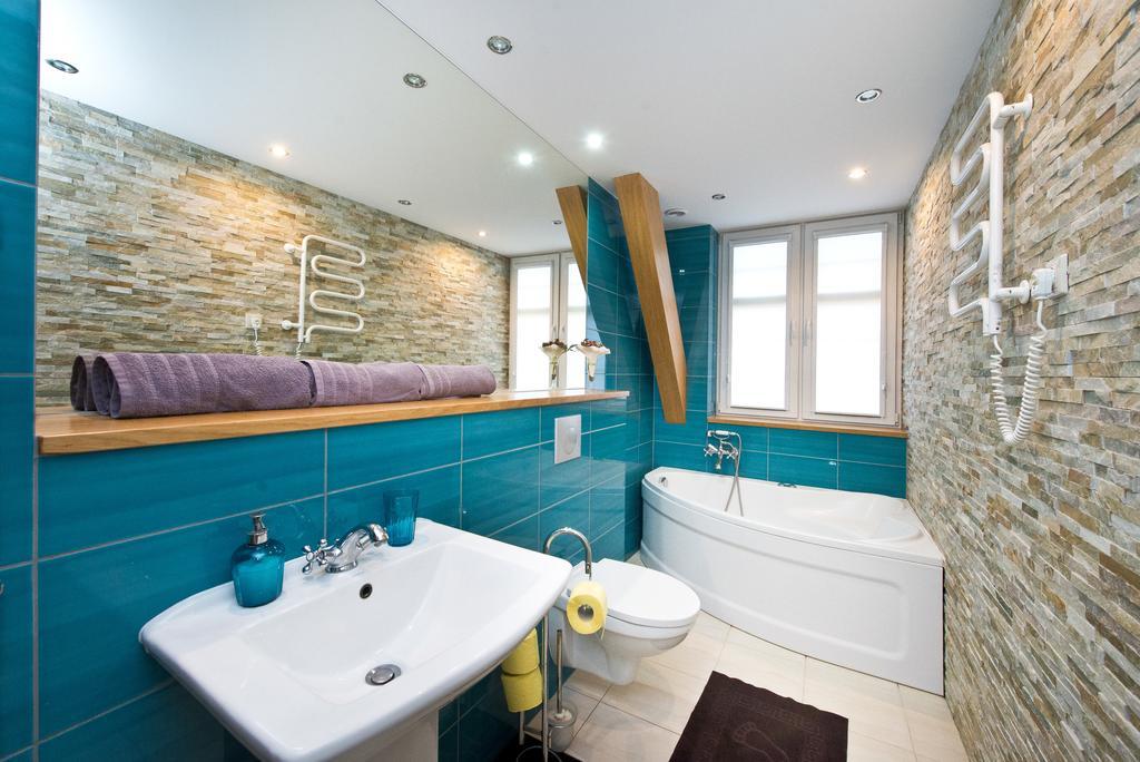 Gdanskie Apartamenty - Apartamenty Na Sw Ducha - Gdanskie Poddasza Z Jacuzzi I De Luxe Zimmer foto